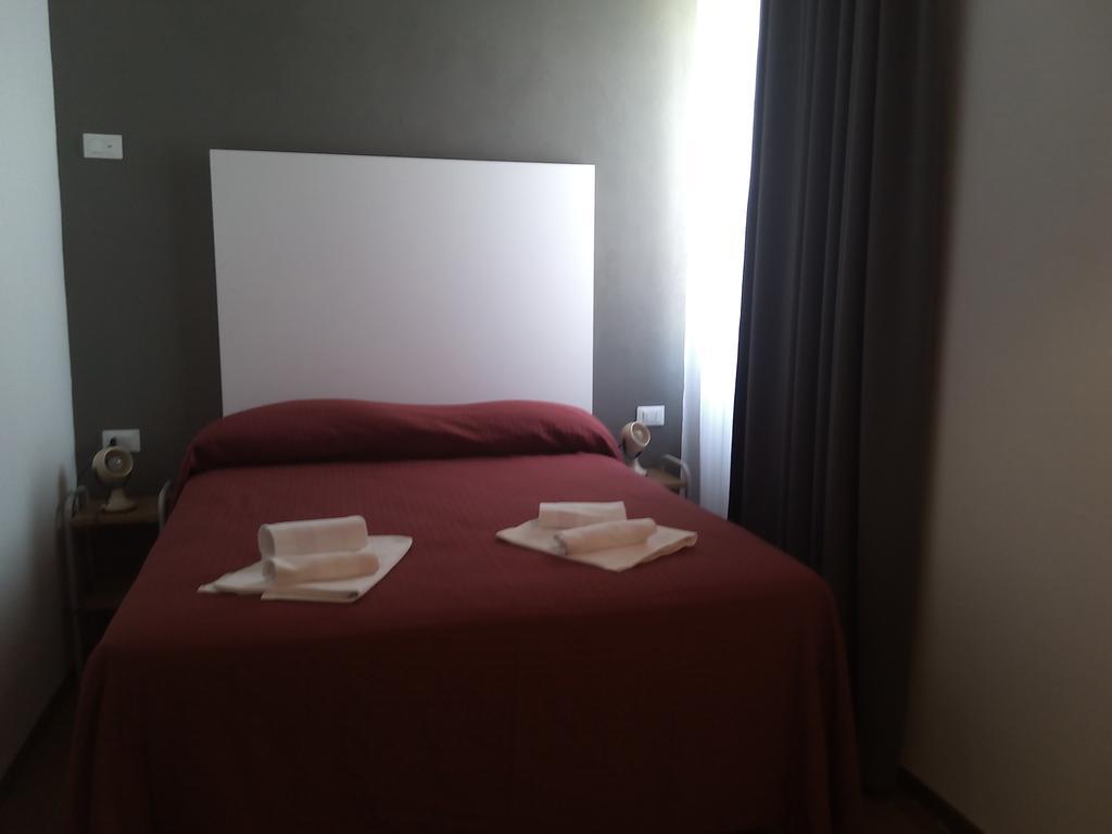 Hotel Piccola Firenze Firenzuola Værelse billede